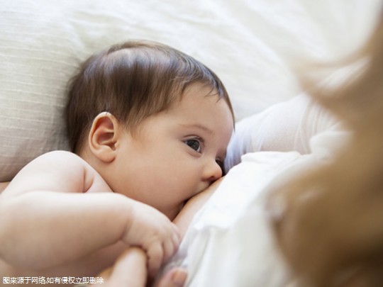 哪些人适合在经期多喝红糖水呢 女人来月经喝红糖好吗