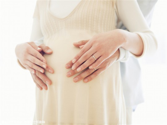 早孕测试最佳时间，排卵同房后几天用验孕棒能测出怀孕？
