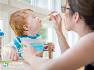 女性不孕卵巢“缺氧”在抗？卵泡18mm能正常受孕吗？