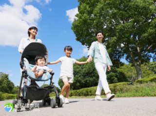 治疗性早熟打达菲林时间间隔，达菲林治疗性早熟是否要配合生长激素？