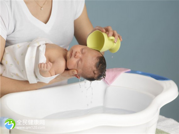 新生儿黄恒护理方法，生理性、病理性、母乳性各不同