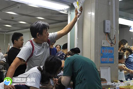 试管移植两个b级胚胎成功率(移植两个b级胚胎的成功率)